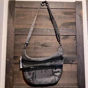 NWT lug hippie